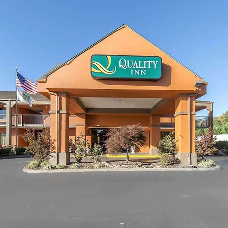 Quality Inn Downtown Johnson City Exterior photo