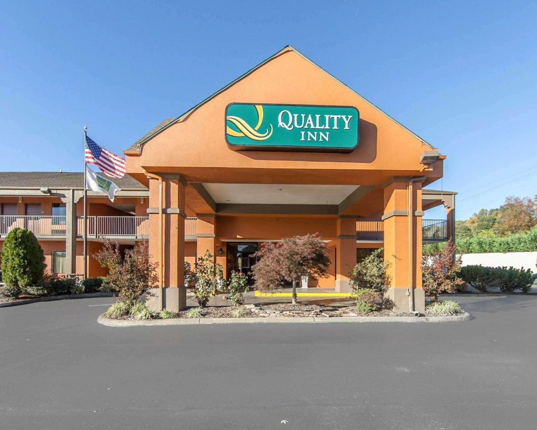 Quality Inn Downtown Johnson City Exterior photo